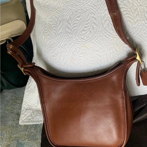 Vintage Coach Janice Legacy Bag 9950 - 1996; medium brown/tan; EUC; collectible - Picture 11 of 12